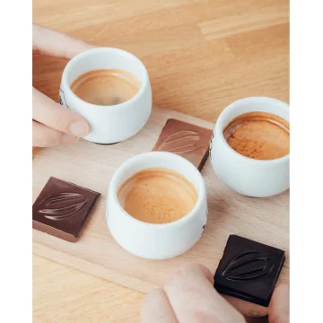 offrir-un-atelier-accord-cafes-chocolats